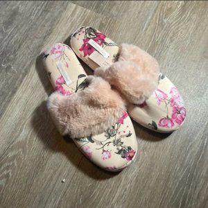 Victoria’s Secret slippers brand new size medium